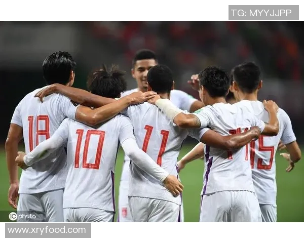 八号球衣的传奇足球明星们的荣耀与梦想之路