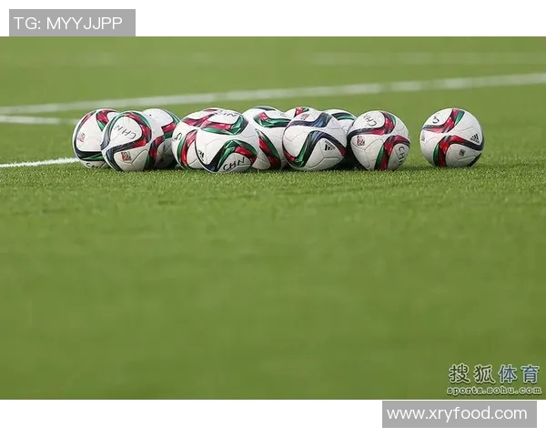 喜感足球明星壁纸图片大集合让你轻松拥有快乐足球时刻的视觉享受